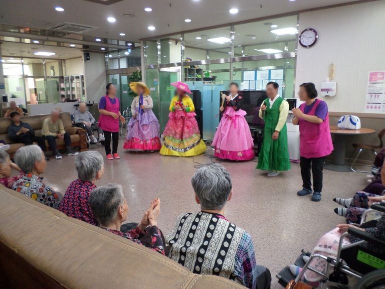 5/24 한소리예술단 공연이 있었습니다.