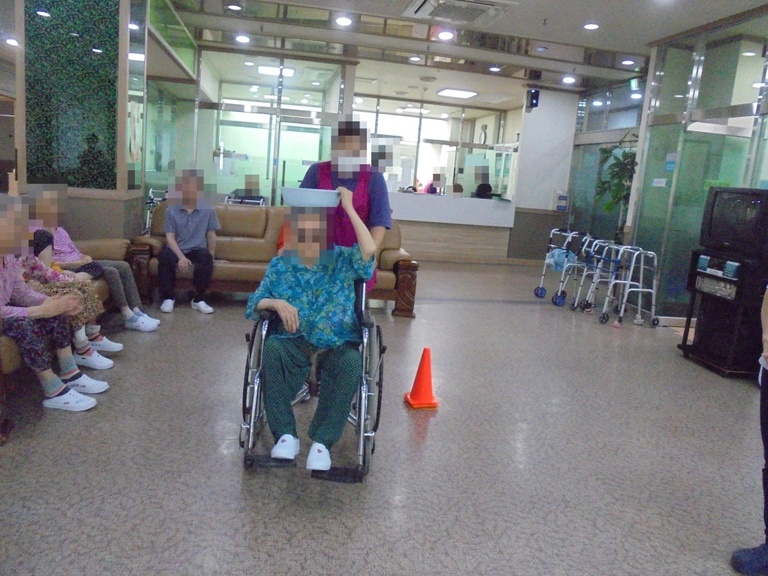 머리에 이고 옮기기