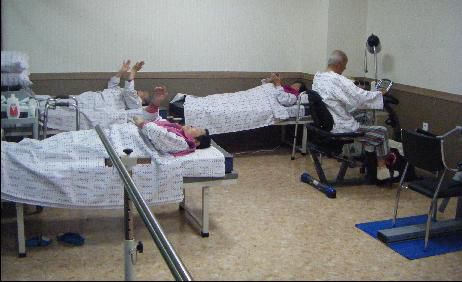 운동치료와 물리치료 사진