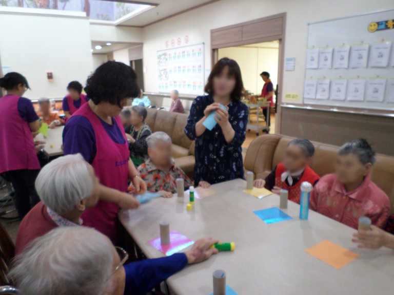 5월 30일 마이크 만들기를 진행하였습니다.