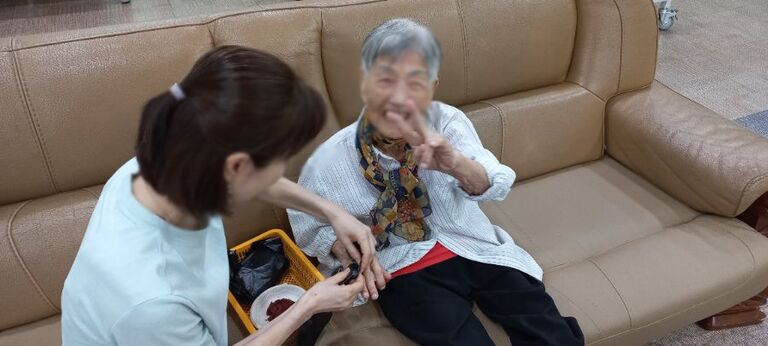 봉숭아 물들이기