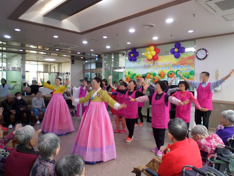 생신잔치 및 한소리 예술단2